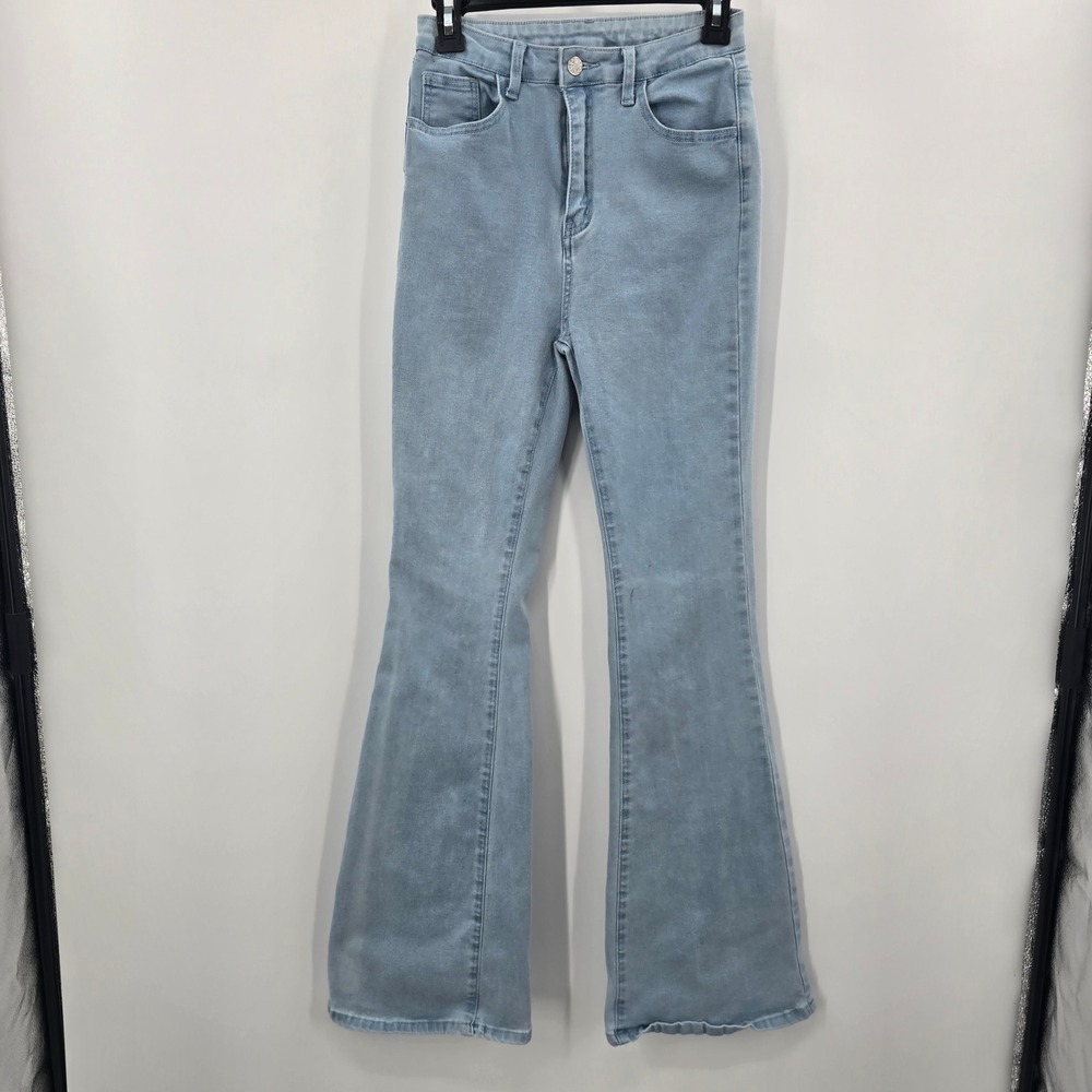 SHEINβ Jeans Womens 4 High Waisted Flare Leg Jeans Light Wash Flower Pocket Blue
